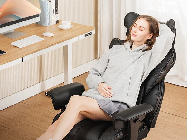 Ergonomic Leather Office Gaming Chair with Footrest