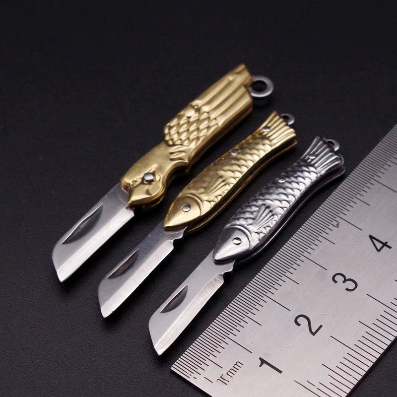 Mini Brass Folding Knife Keychain - EDC Survival Cutter