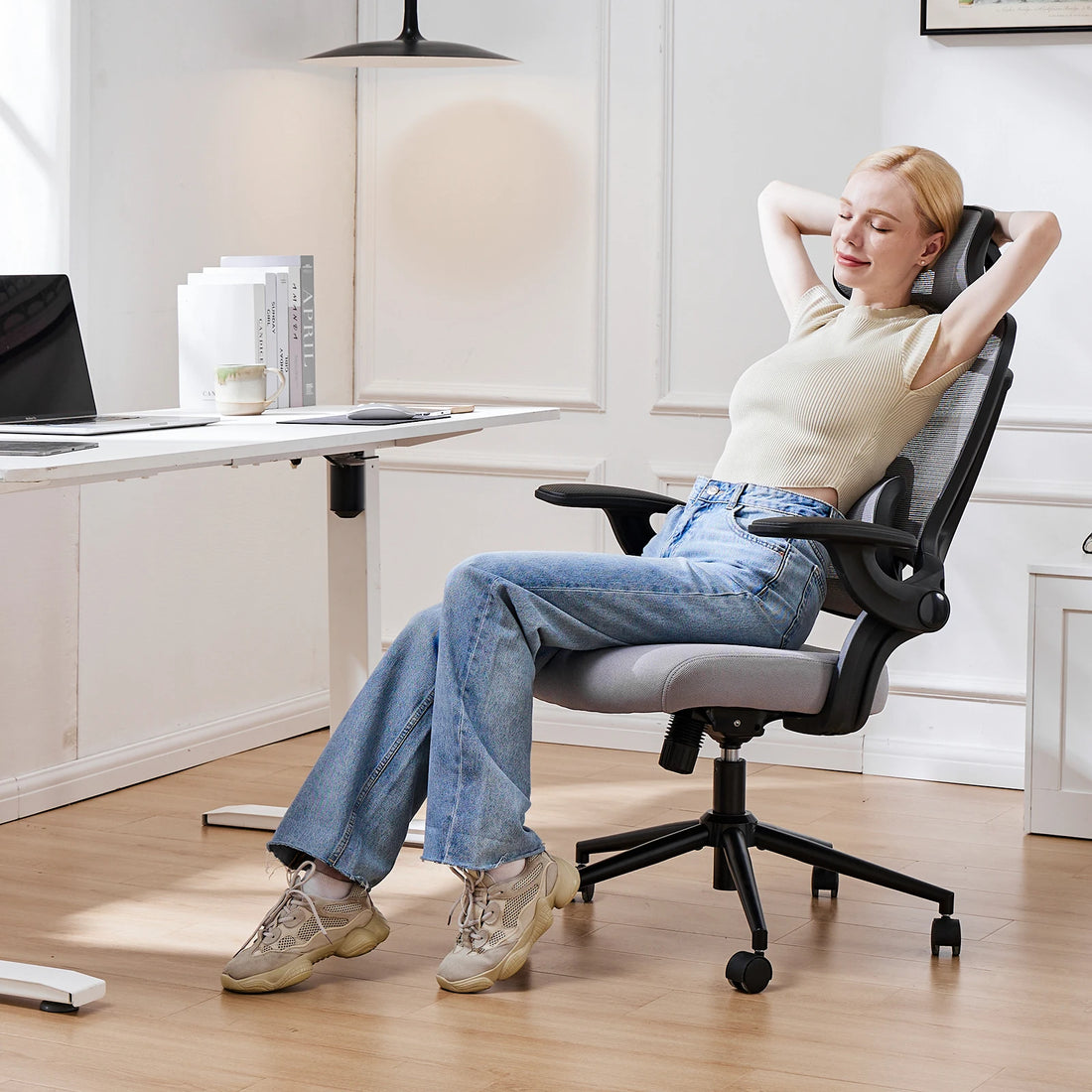 Ergonomic Mesh Office Chair with Flip-Up Arms