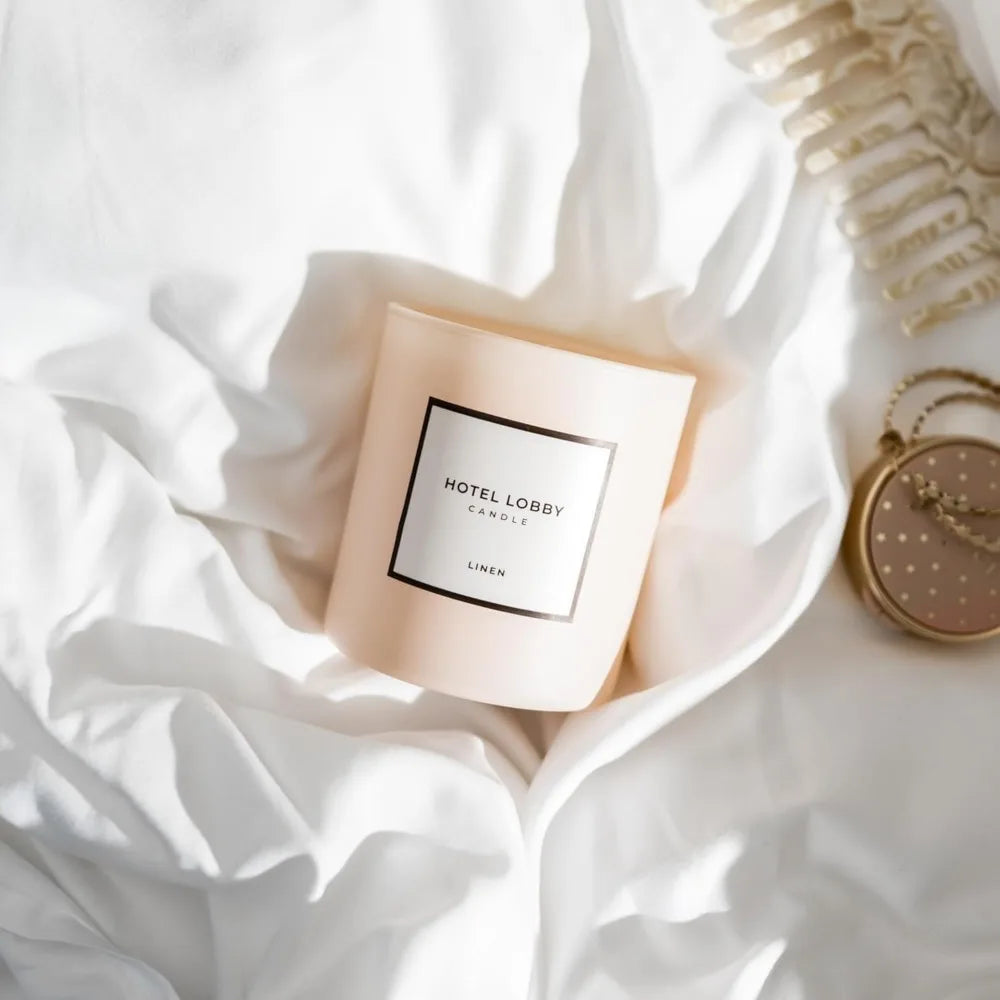 Luxury Soy Candle – Pink Pepper, Linen & Sandalwood Scent