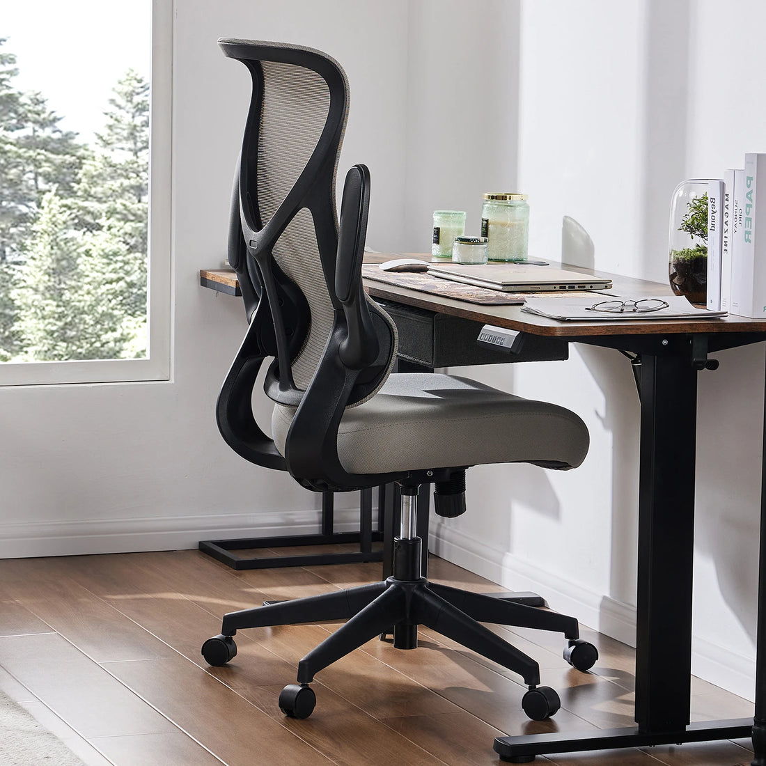 Ergonomic Mesh Office Chair with Flip-Up Arms